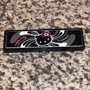 MAC Cosmetics x Sanrio Too Dolly eyeshadow x4